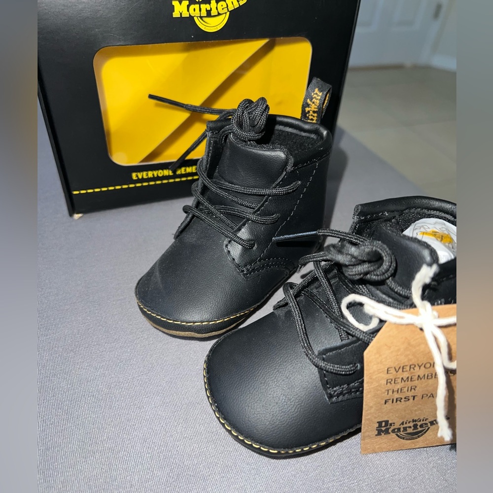 Infant Dr. Airwair Martens